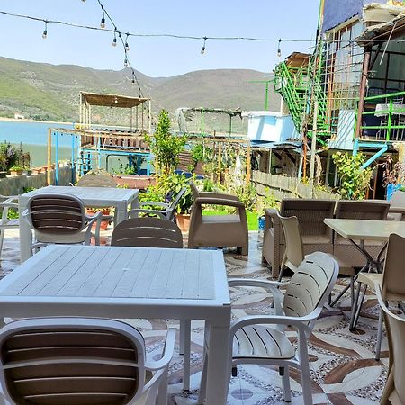 Erda Lakeside Guesthouse Lin Bagian luar foto