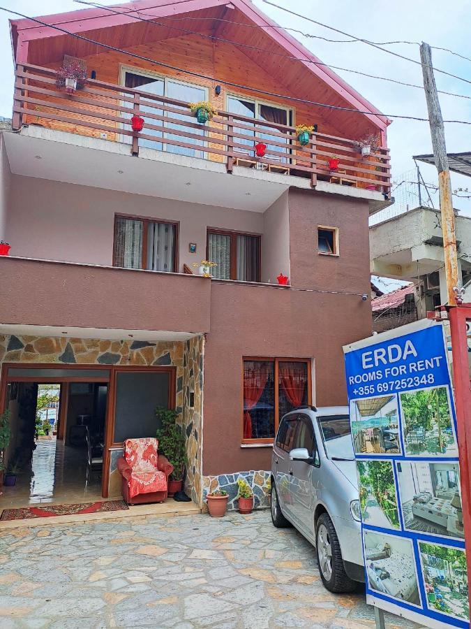 Erda Lakeside Guesthouse Lin Bagian luar foto