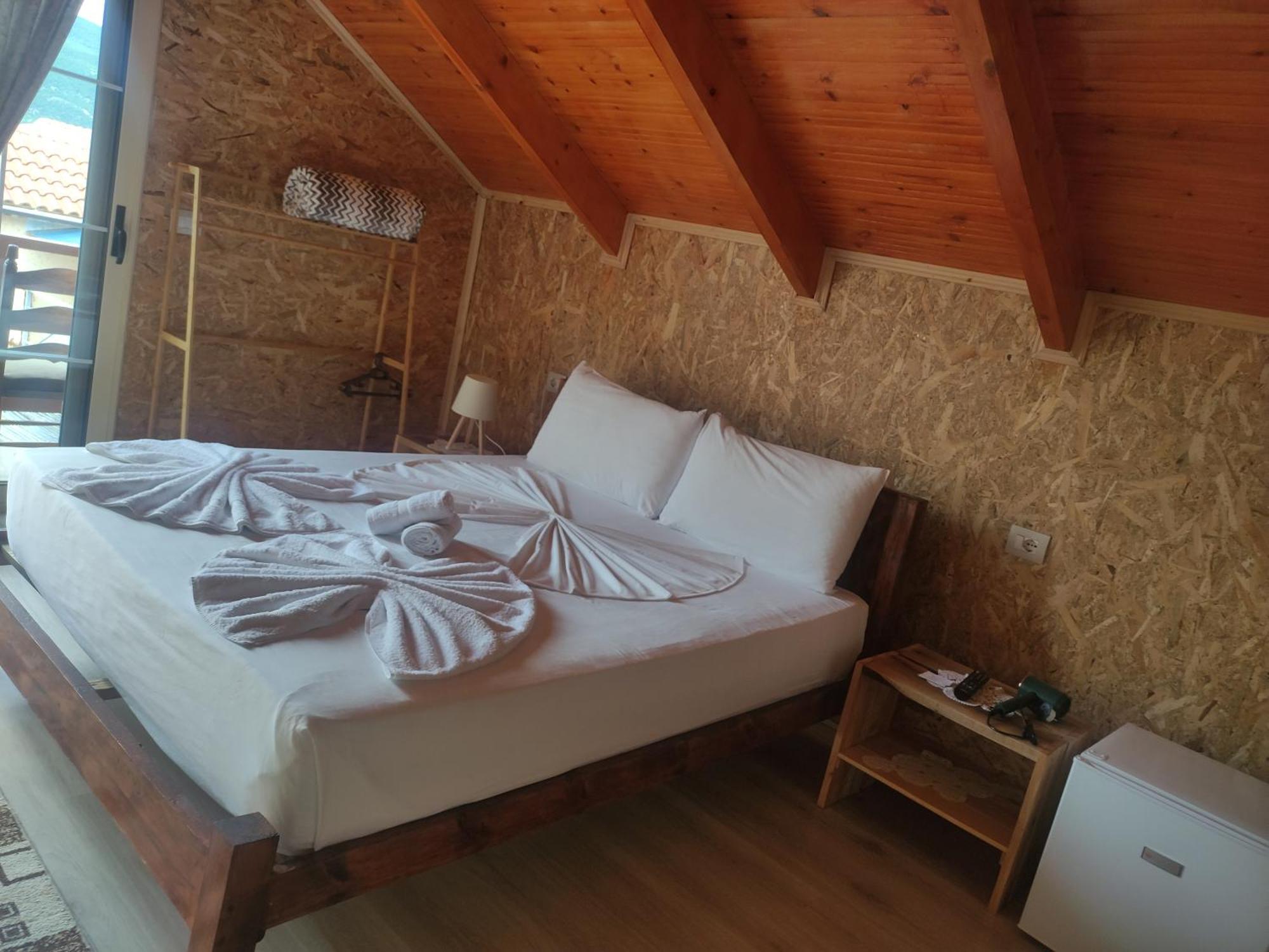 Erda Lakeside Guesthouse Lin Ruang foto