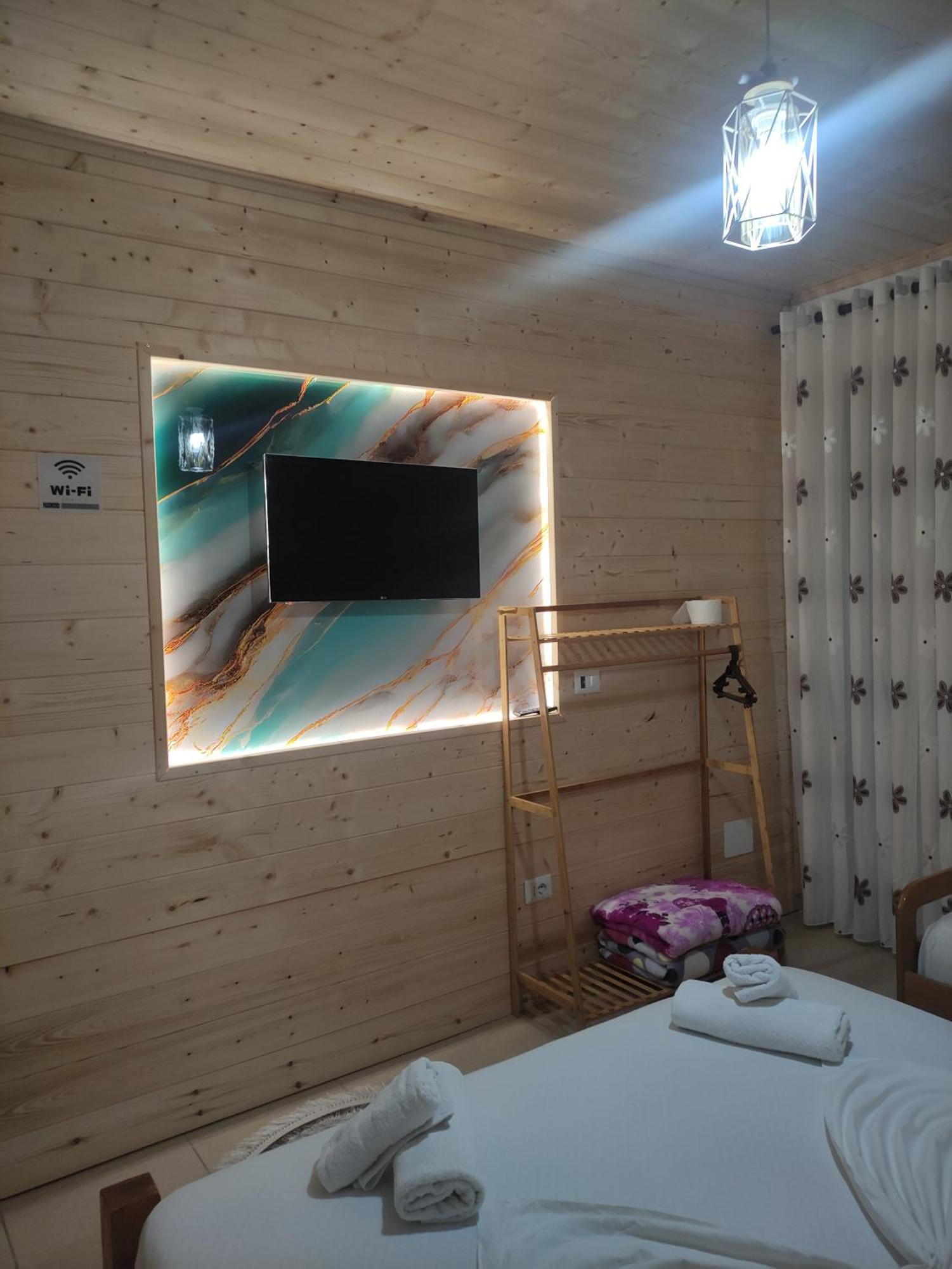Erda Lakeside Guesthouse Lin Ruang foto