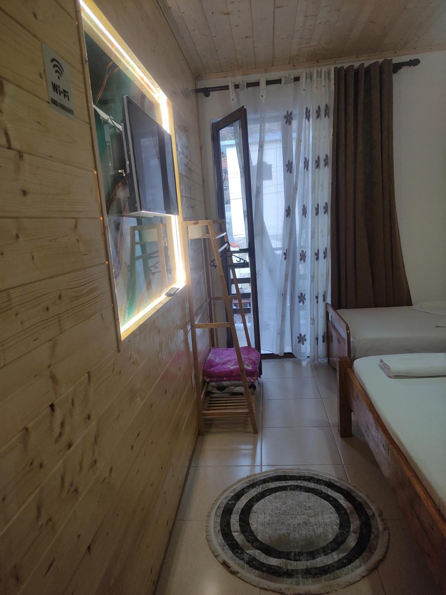 Erda Lakeside Guesthouse Lin Ruang foto